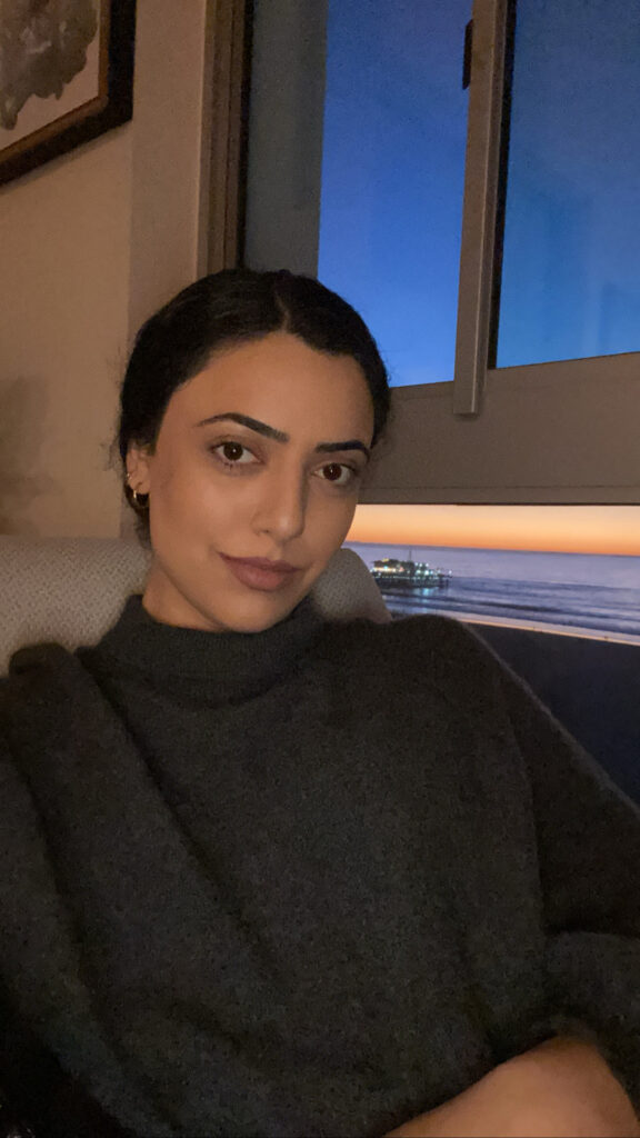 Anais Amin Photos 2026